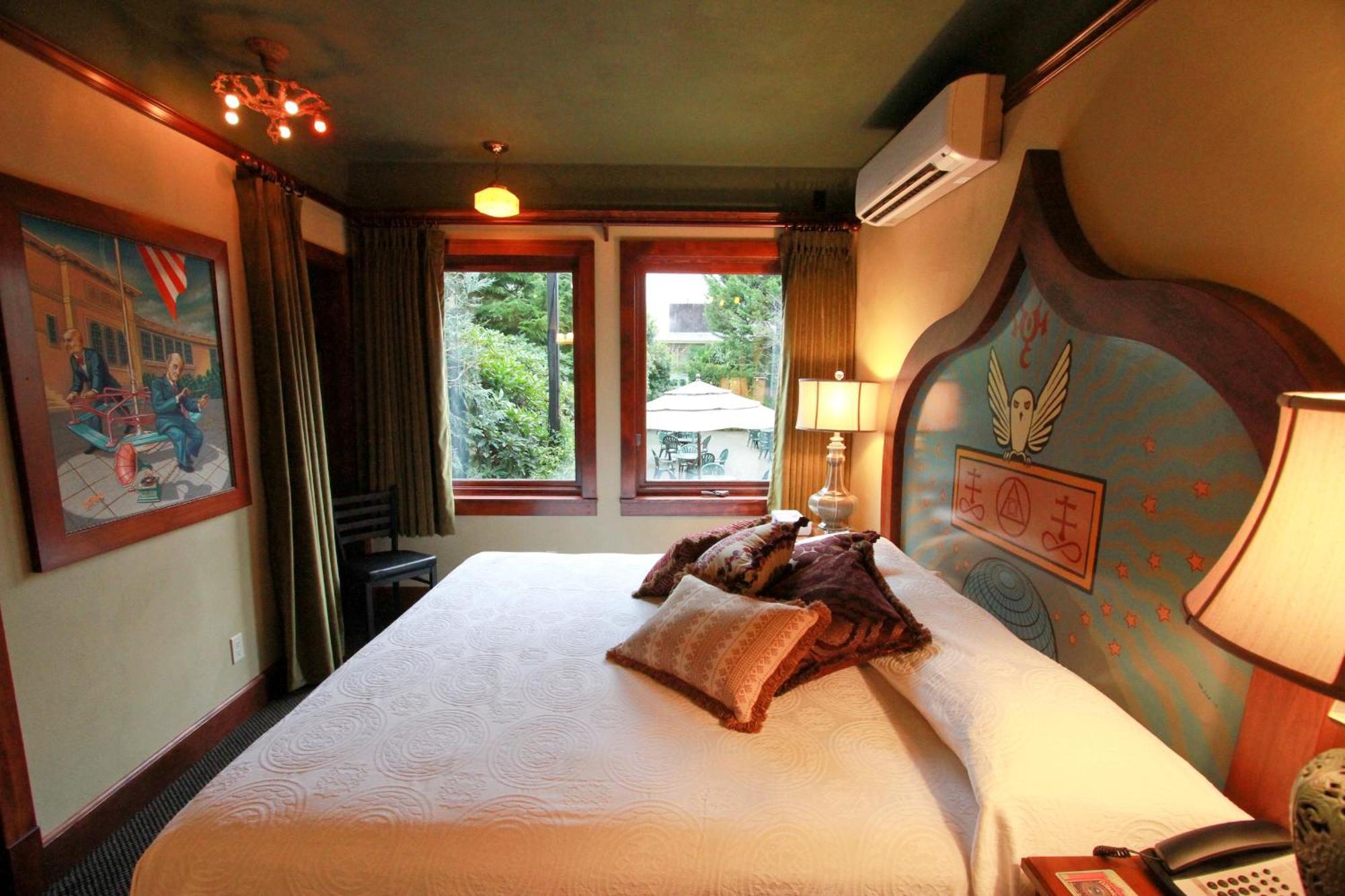 Hotel Mcmenamins Kennedy School Portland Zewnętrze zdjęcie