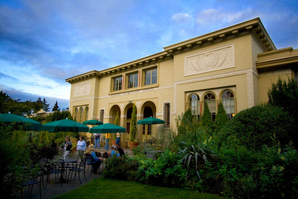 Hotel Mcmenamins Kennedy School Portland Zewnętrze zdjęcie